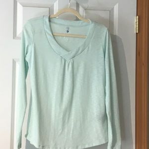 Kuhl Sona shirt, Medium.  Very good used condition